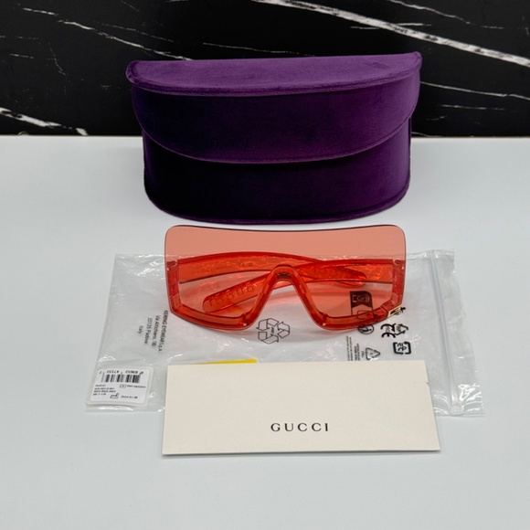 NEW GG1631S 001 GUCCI OVERSIZED RED WOMEN SUNGLASSES - Picture 10 of 10